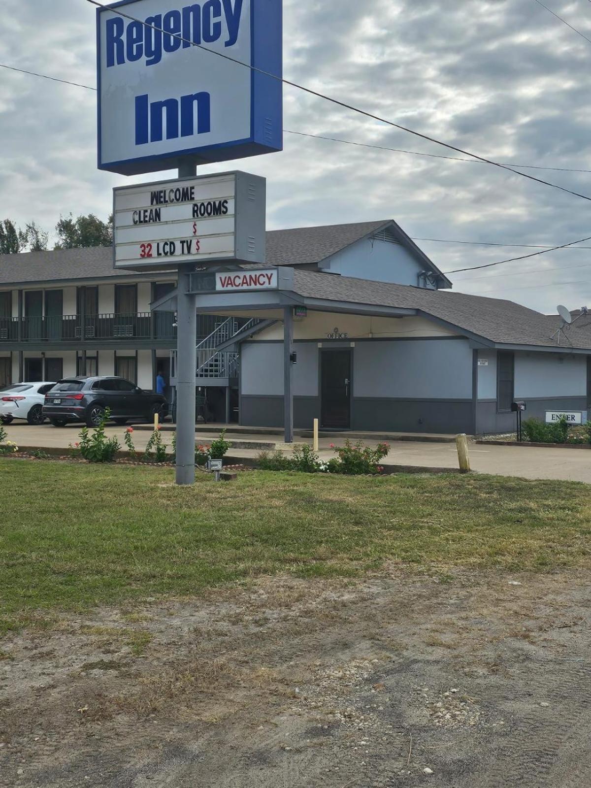 Regency Inn Jewett المظهر الخارجي الصورة