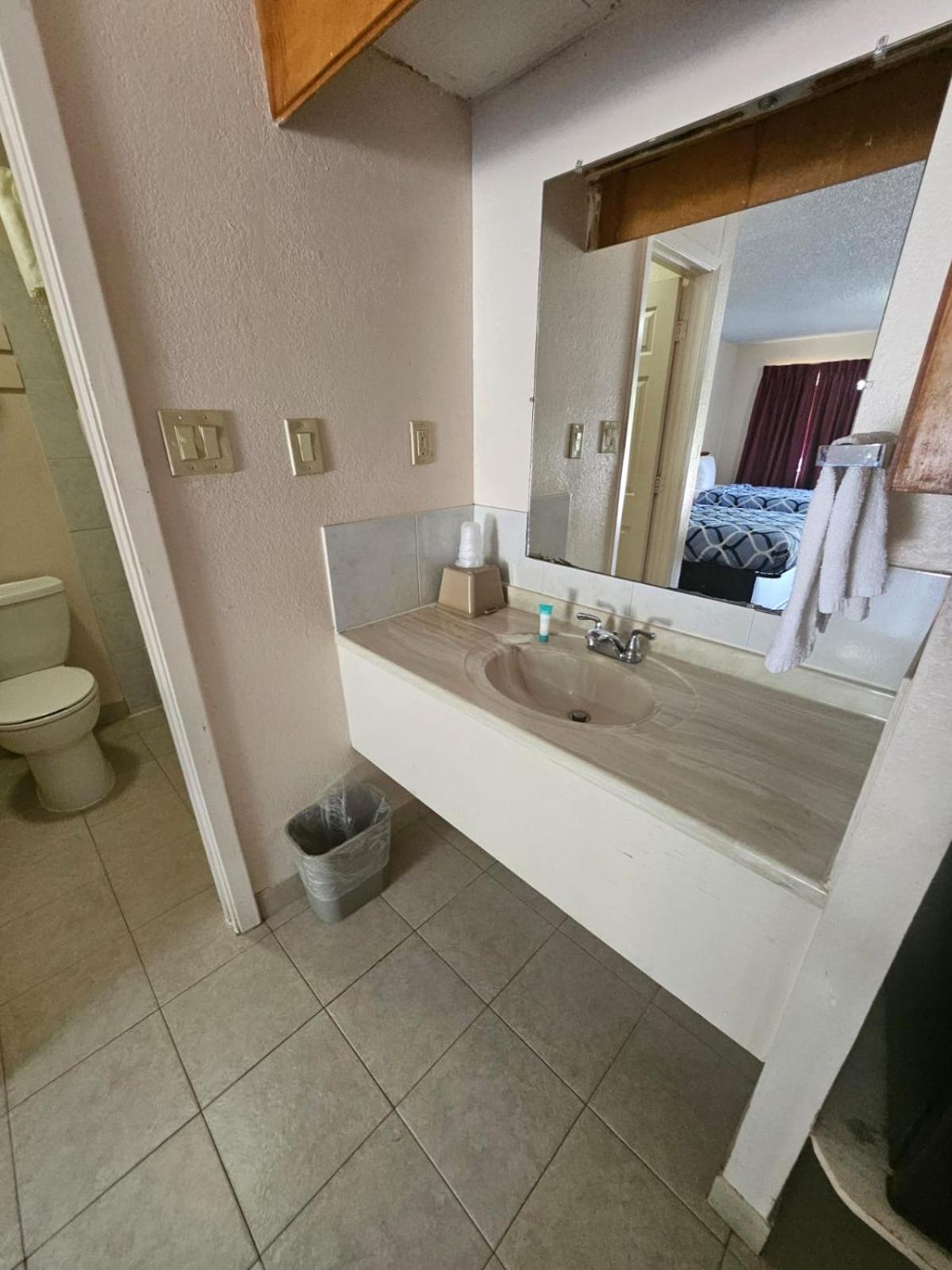 Regency Inn Jewett المظهر الخارجي الصورة