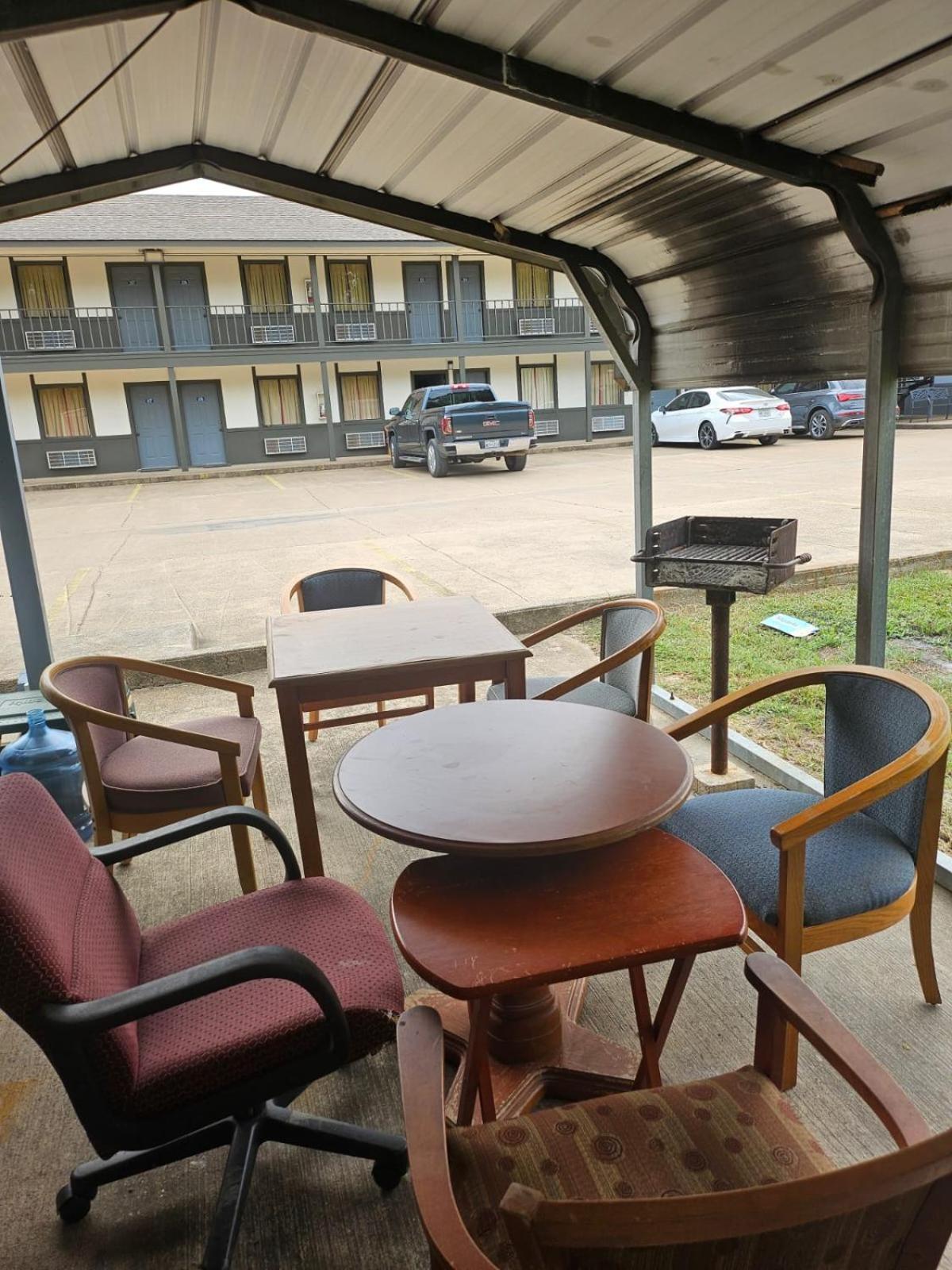 Regency Inn Jewett المظهر الخارجي الصورة