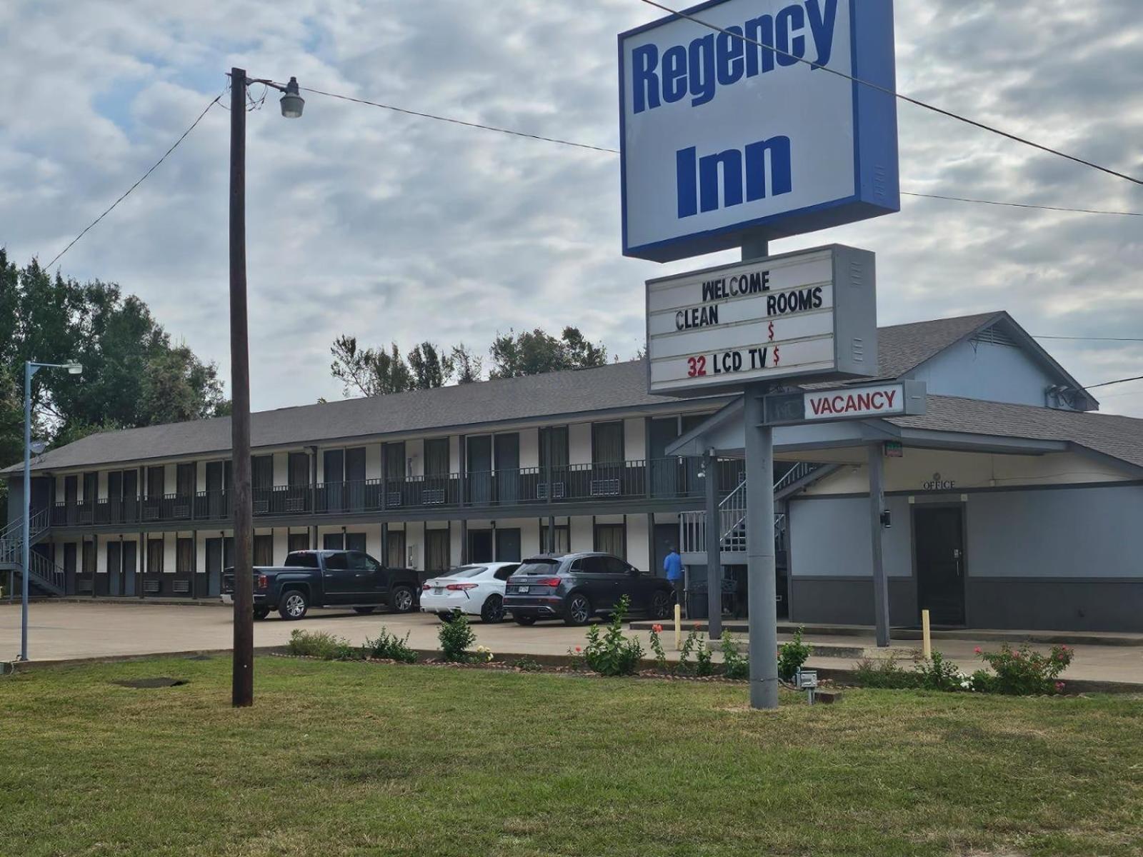 Regency Inn Jewett المظهر الخارجي الصورة